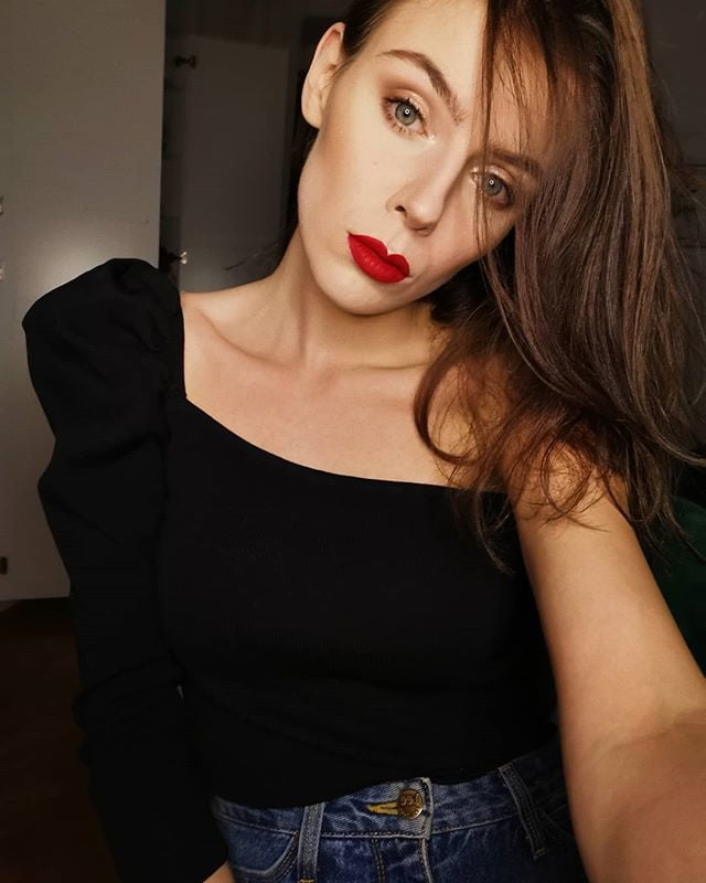 Karolina Pielesiak Polish YouTuber Szparagi #96628458