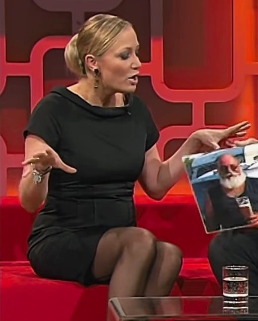 Jeux de jambes 1
 #98087214