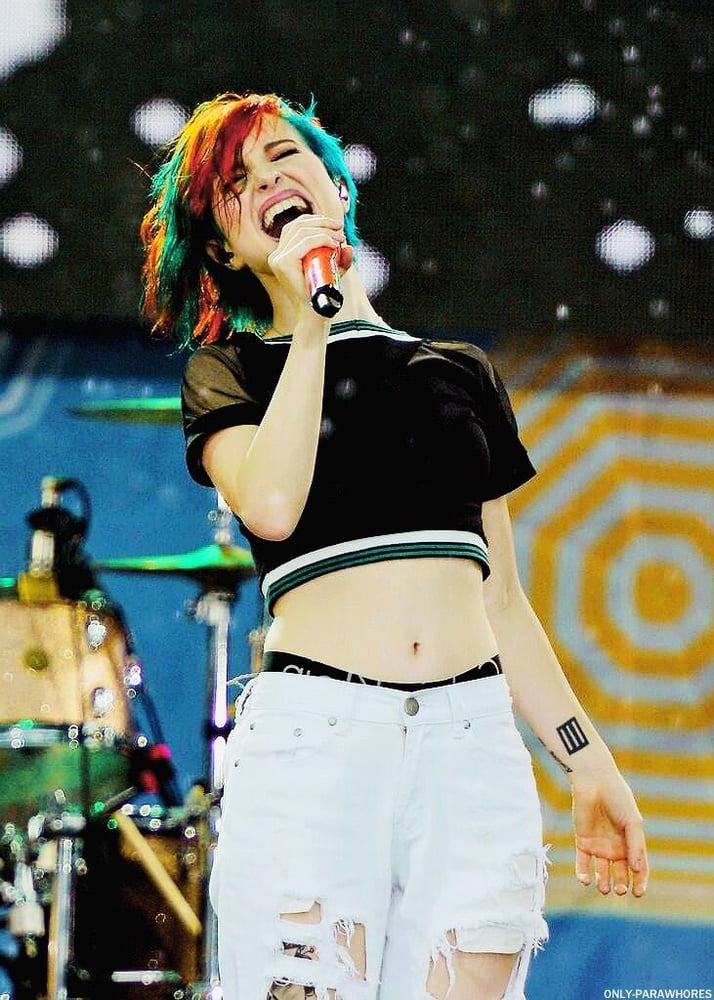 Hayley williams appena implorando per esso volume 2
 #102934888