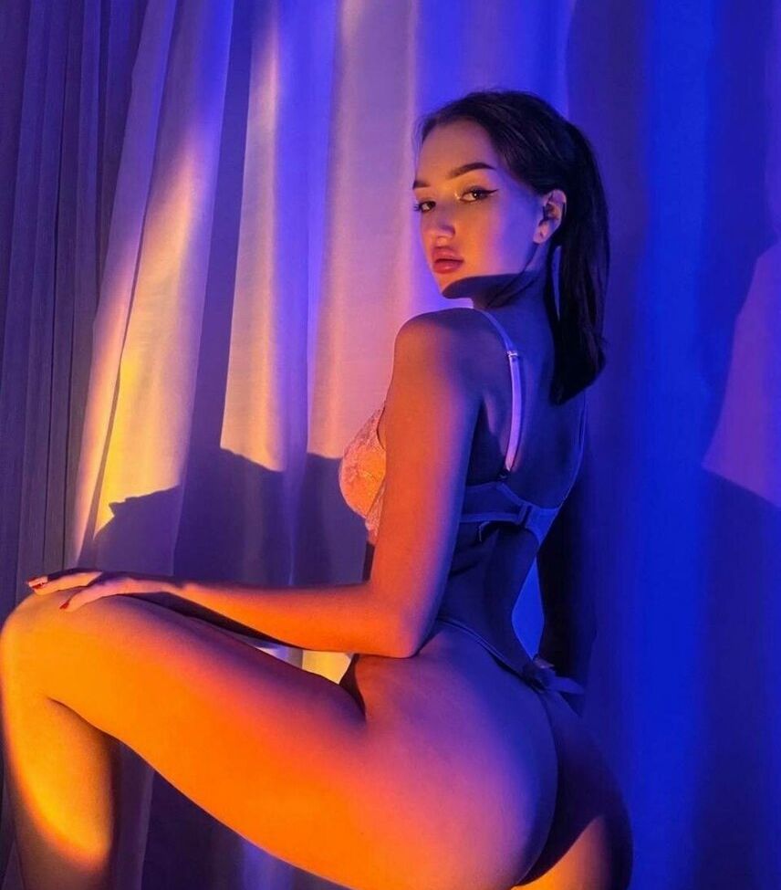 Ditsm desnuda #108975937