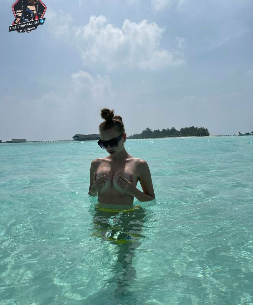 Ditsm nackt #108976051