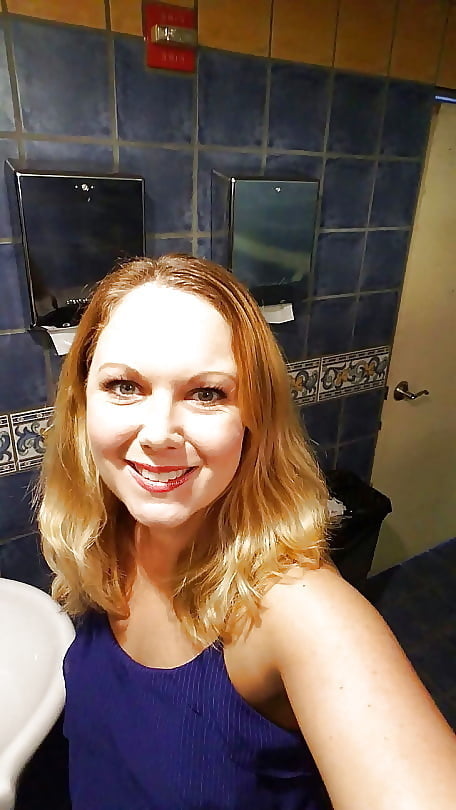 Exposición de las madres
 #98221346