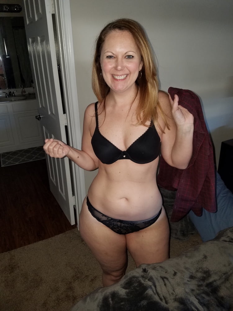 Exposición de las madres
 #98221358