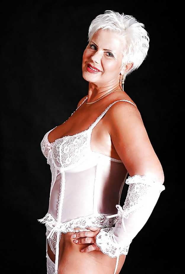 From MILF to GILF with Matures in between 292 #91346352