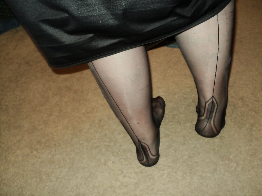 Cross-dresser Blair Scott in nylons and heels #106886372