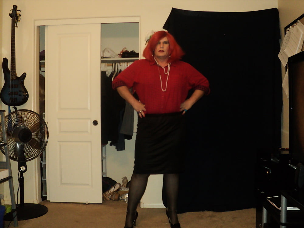 Cross-dresser Blair Scott in nylons and heels #106886413