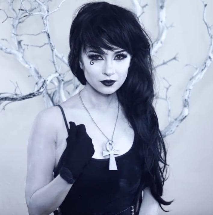 Goth edgy egirls alt
 #106401498