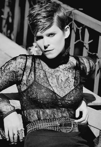 Kate mara pixie tagli solo.
 #93860656