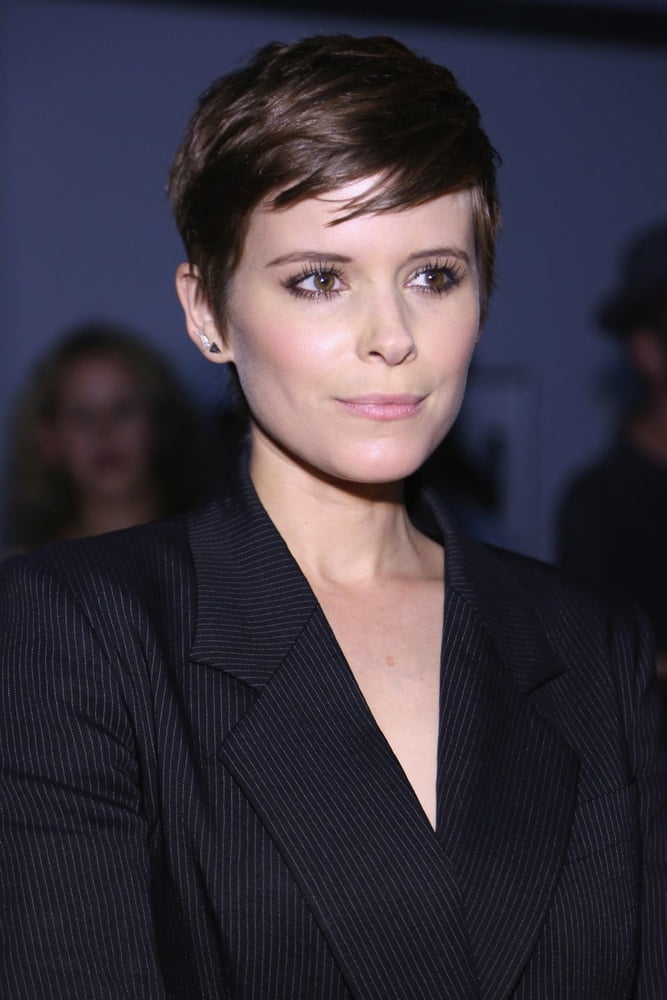 Kate mara pixie tagli solo.
 #93860978