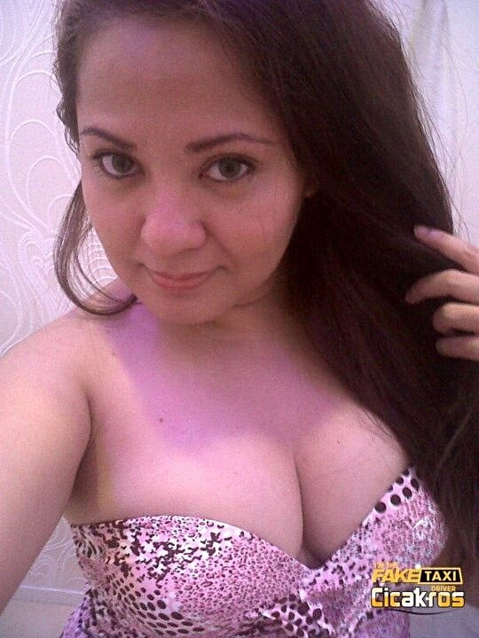 Ibu cantik tetek besar #81408151