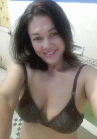 Ibu cantik tetek besar #81408212