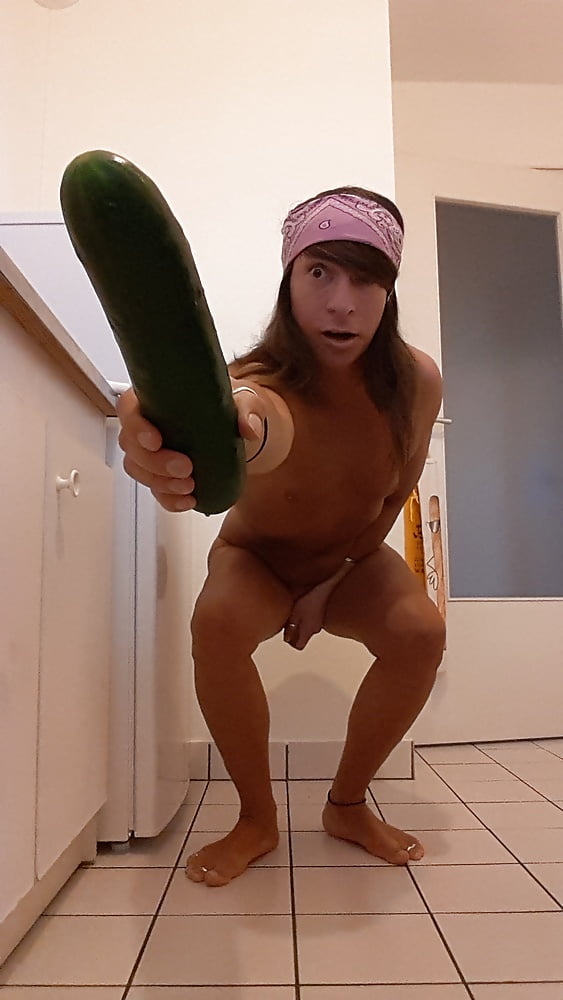 Tygra bitch loves short but very large cumcumber. #106989333