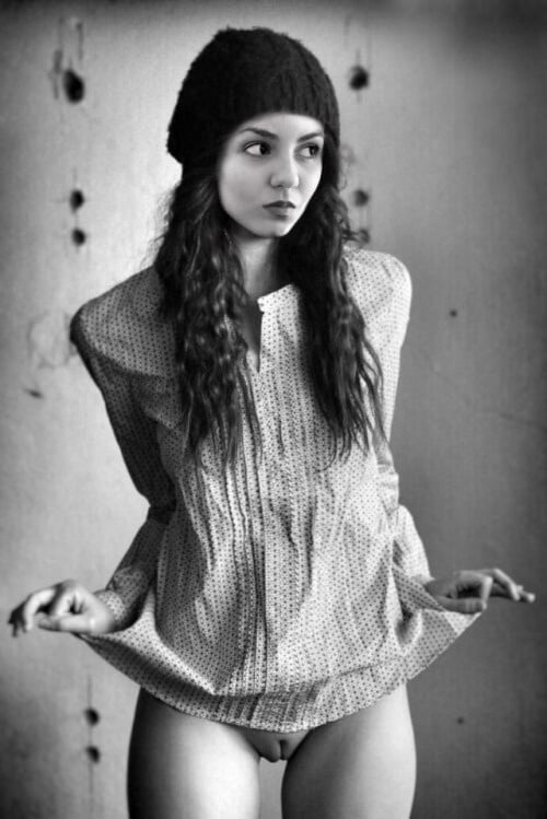 Nenas desnudas
 #92233464