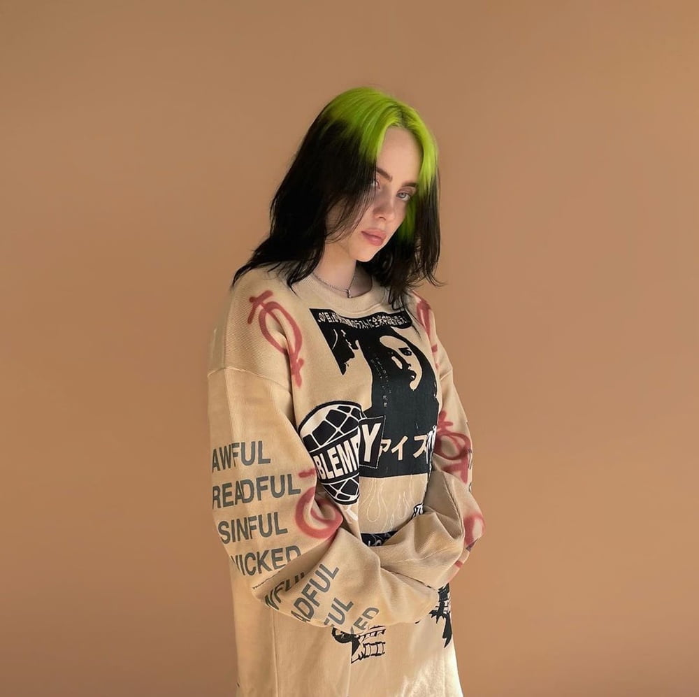 Billie Eilish #105421324