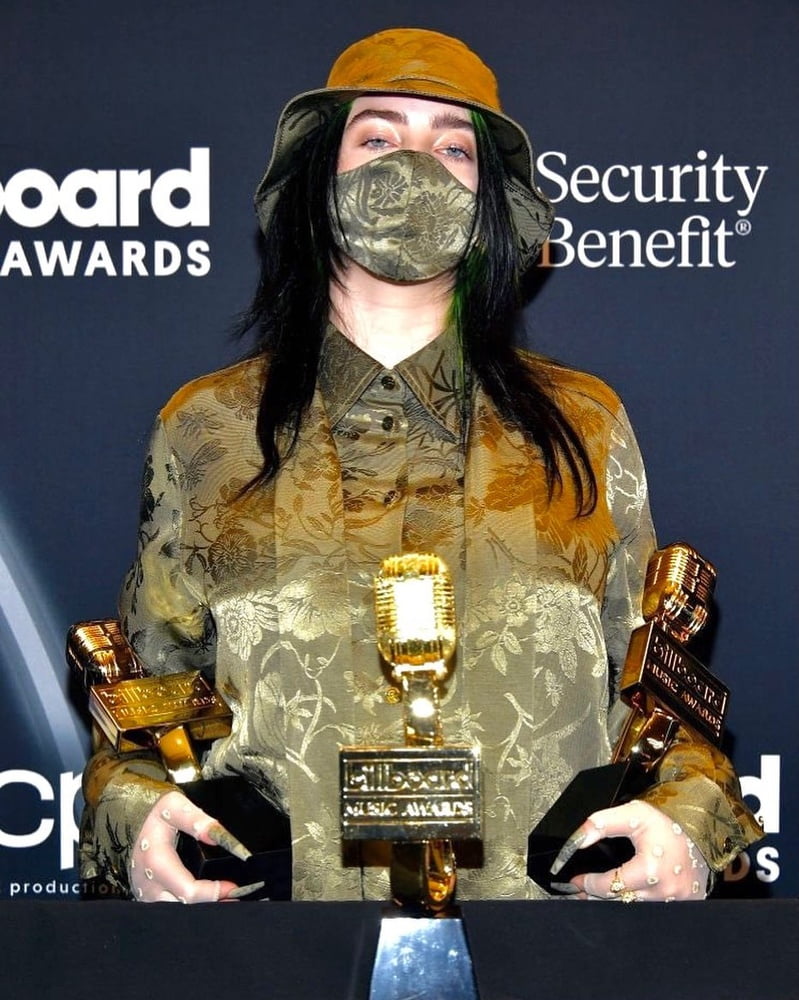 Billie Eilish #105421564