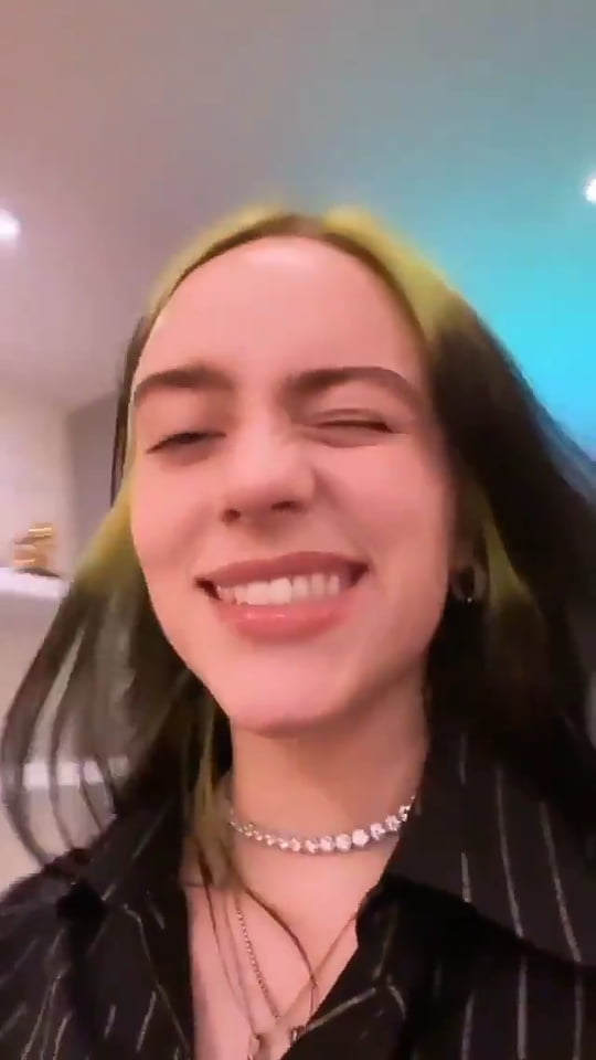 Billie Eilish #105421620