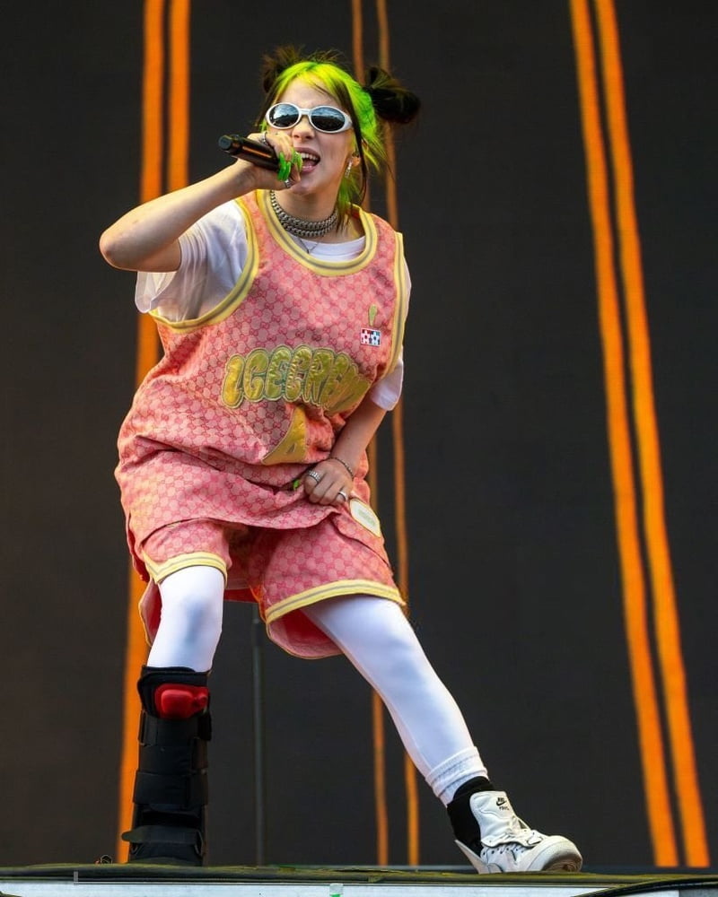 Billie Eilish #105421672