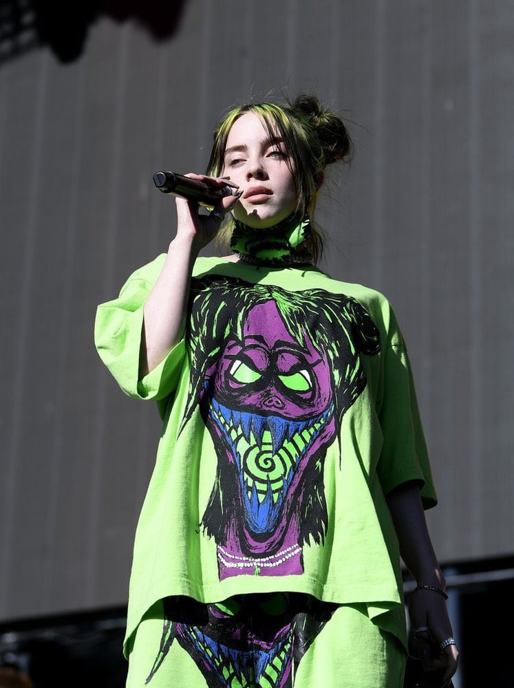 Billie Eilish #105422001