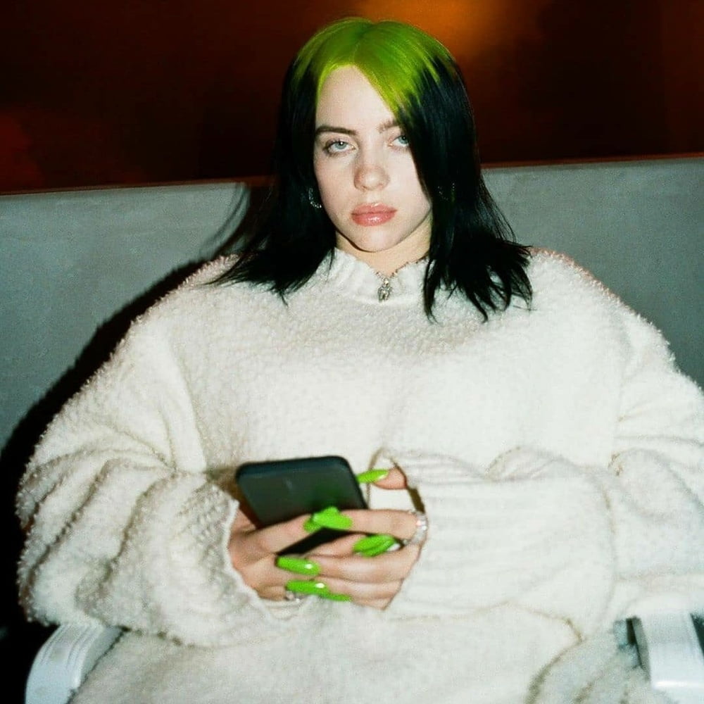 Billie Eilish #105422020