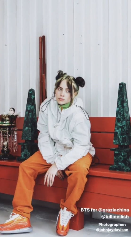 Billie Eilish #105422050