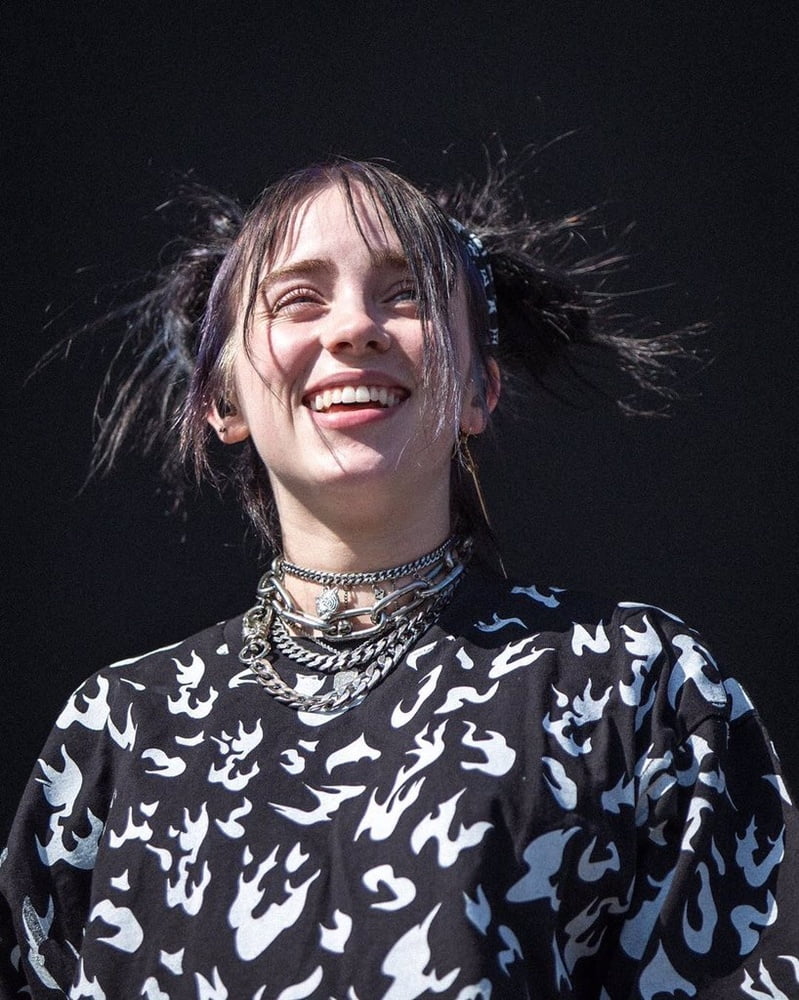 Billie Eilish #105422145