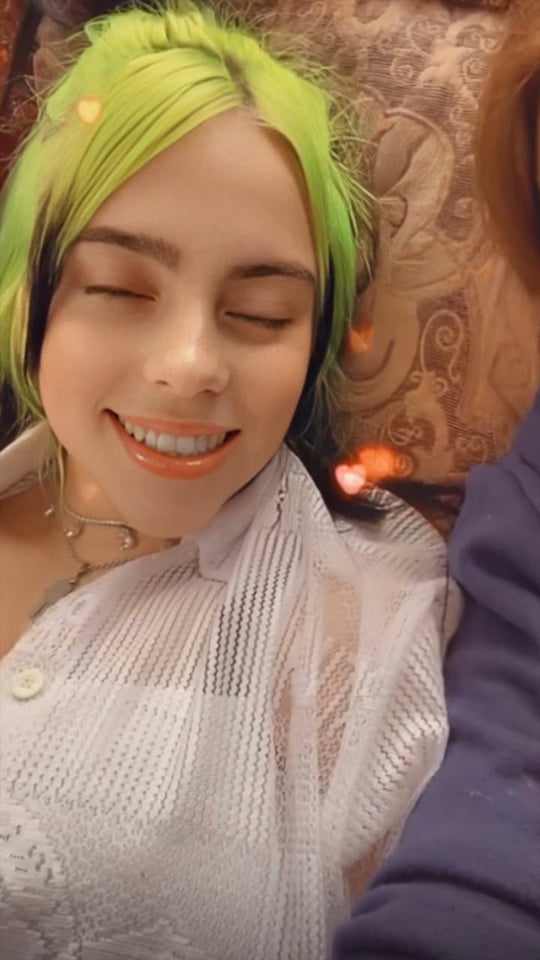 Billie Eilish #105422343