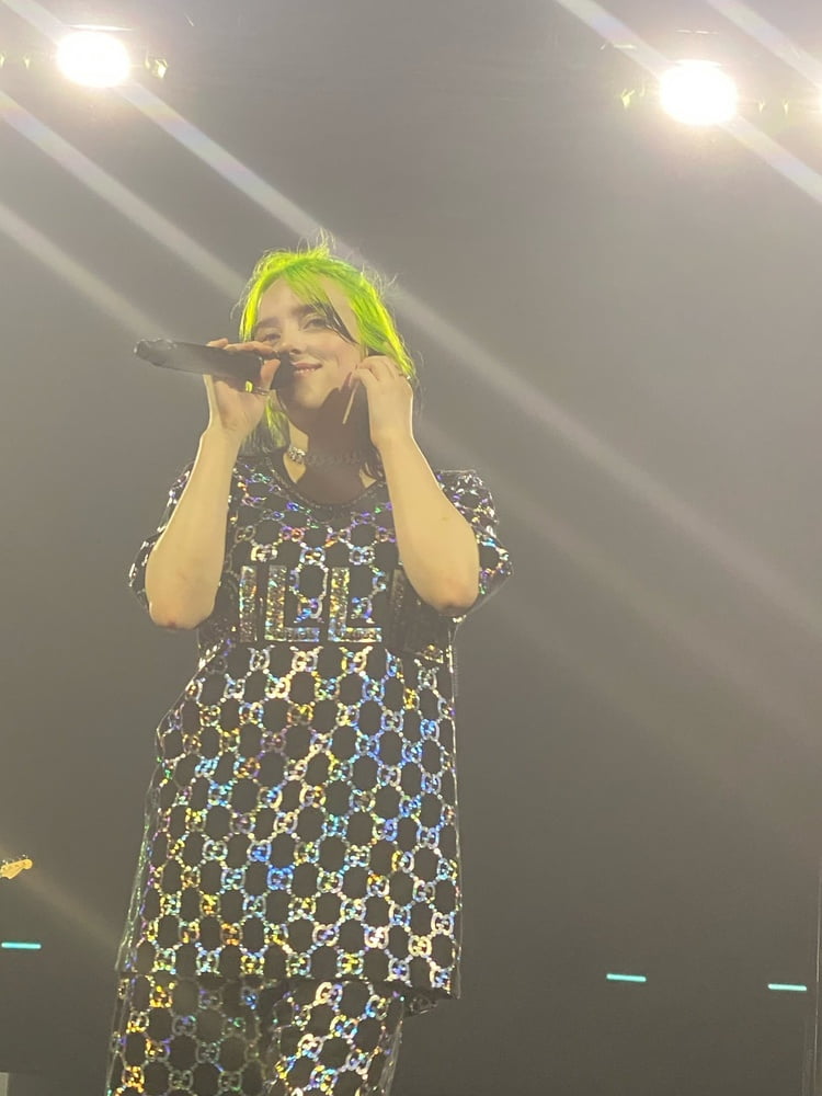 Billie Eilish #105422375