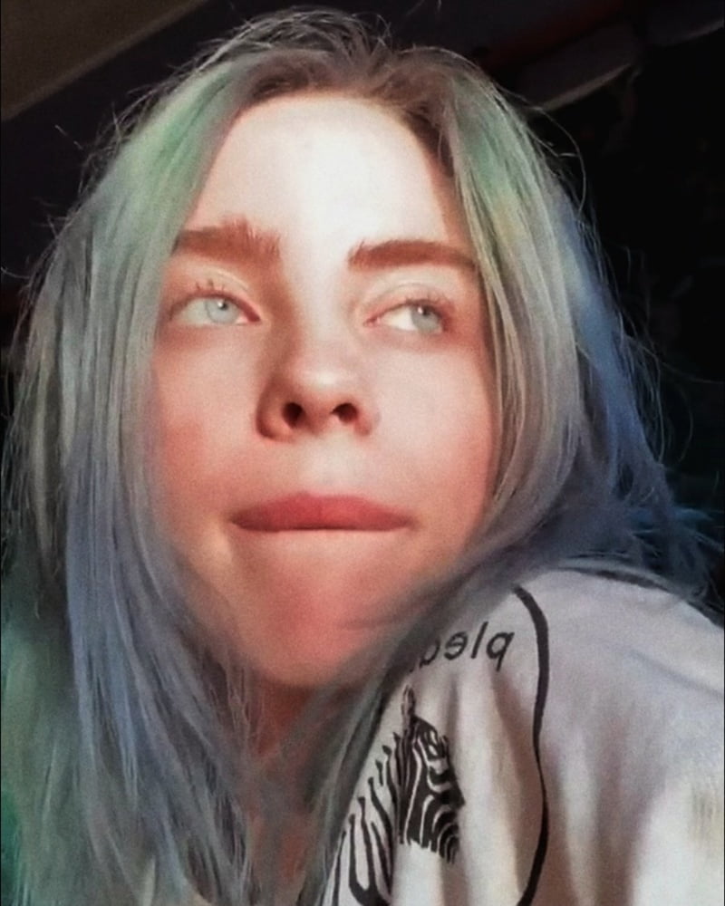 Billie Eilish #105422436