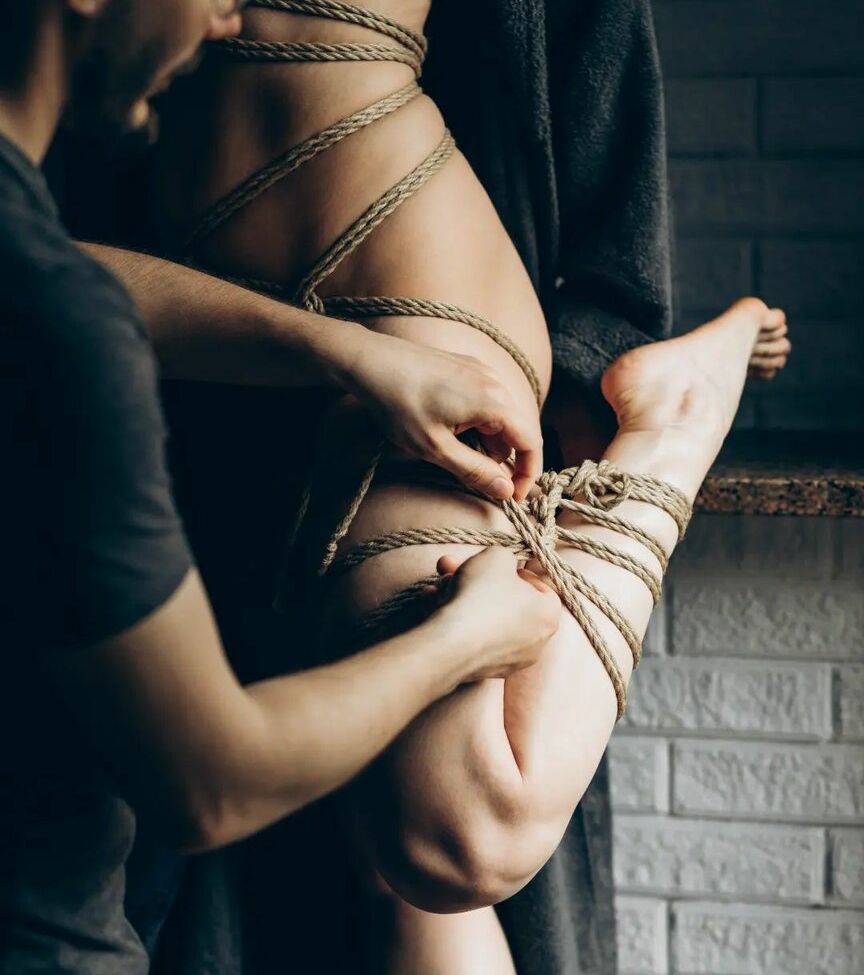 ASMR Massage desnuda #109488040