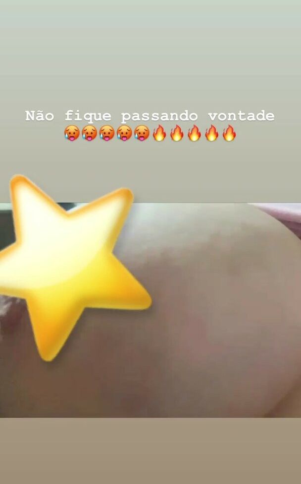 Alinemestriner desnuda #109873475