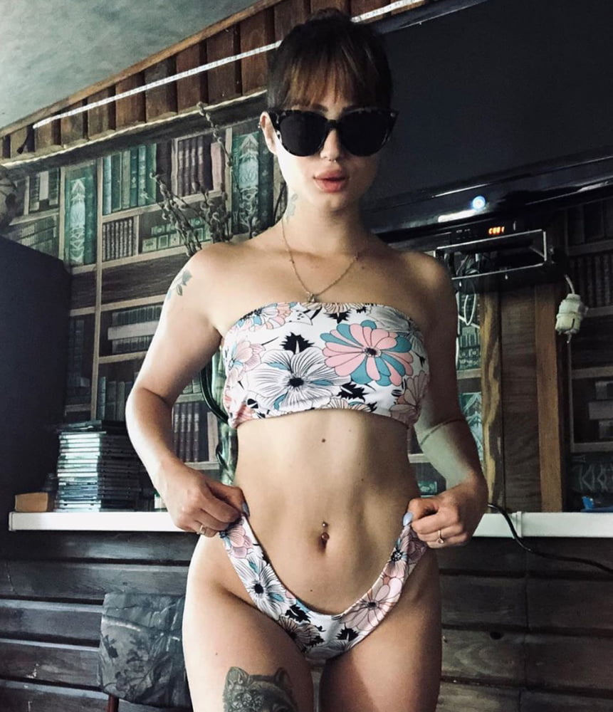 Ukrainian Insta TikTok Slutty Teen #81373753