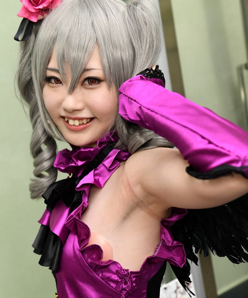 Fetichismo axilar cosplay japonés
 #89463111