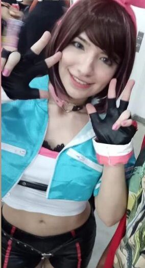 Faye Tan desnuda #108246085