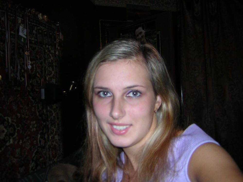 Morena amateur
 #94989608