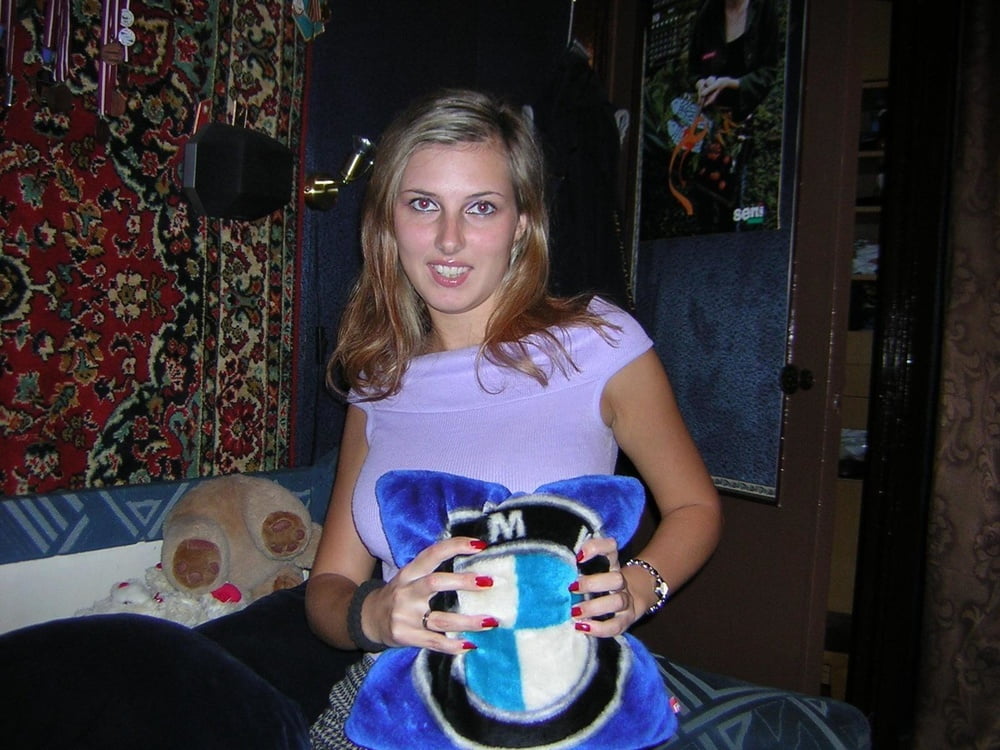 Morena amateur
 #94989610