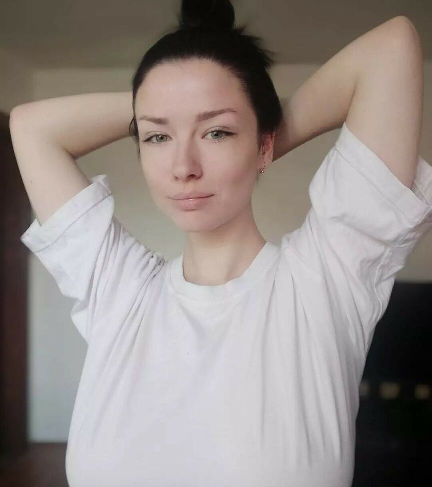 Innervus desnuda #108289854