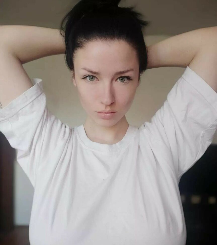 Innervus desnuda #108289855