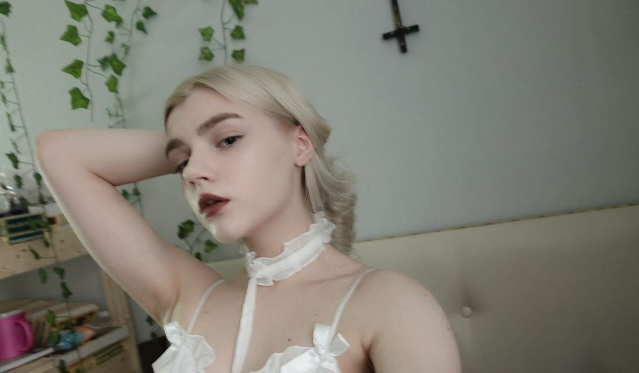 Allotrop nude #108546144