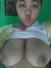 Tetek besar padu #89892178