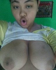 Tetek besar padu
 #89892182