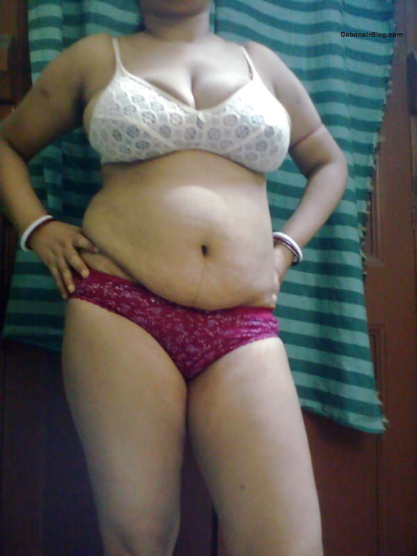 Bengali house wife&#039;s #93421146