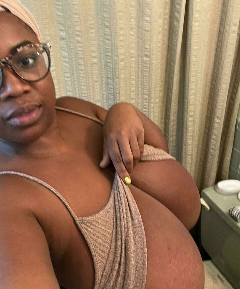 MaseratiXXX desnuda #108055595