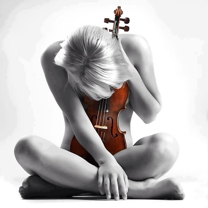 6-Girls and musical instrument (Strings) #105174280