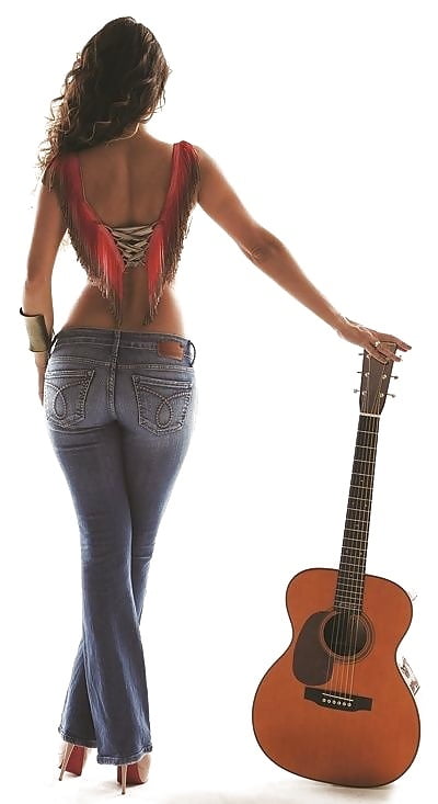 6-Girls and musical instrument (Strings) #105174332