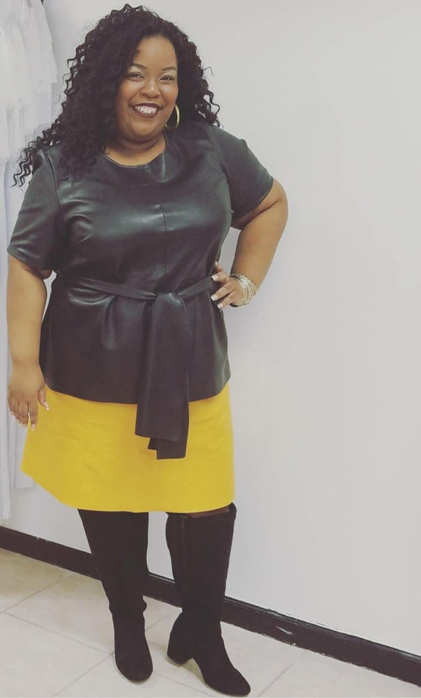 Milfs & gilfs con botas no.32
 #103261709