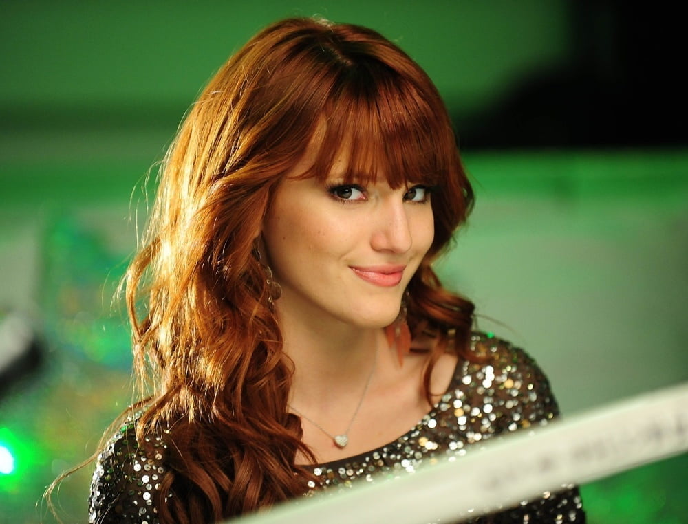 La ruleta de los famosos
 #104937420