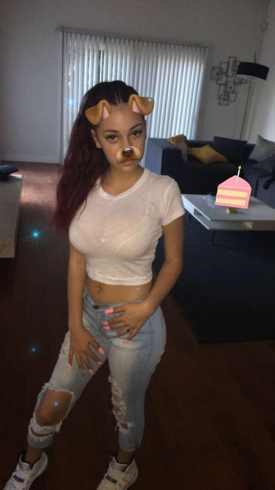 La ruleta de los famosos
 #104937557