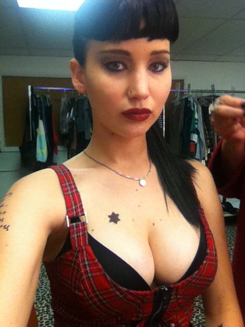 La ruleta de los famosos
 #104937953