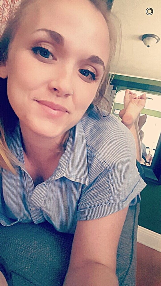 Ich habe deine Bilder gefunden
 #81412422