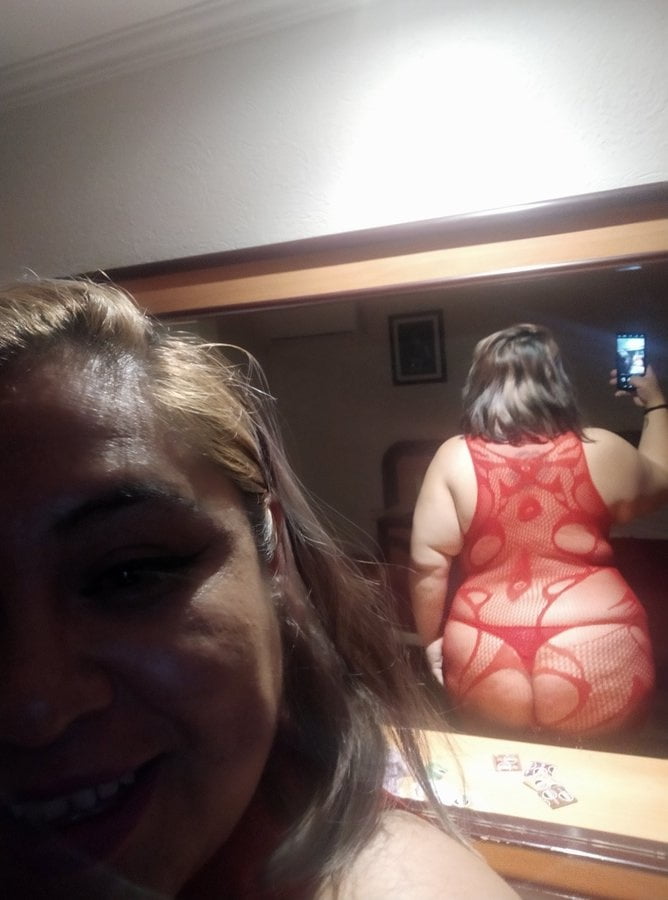 Gordita muy cachonda #105596587